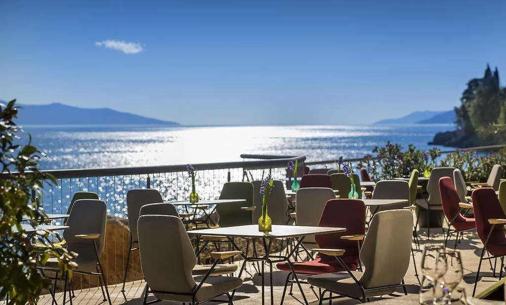 Boutique & Design Hotel Navis Opatija